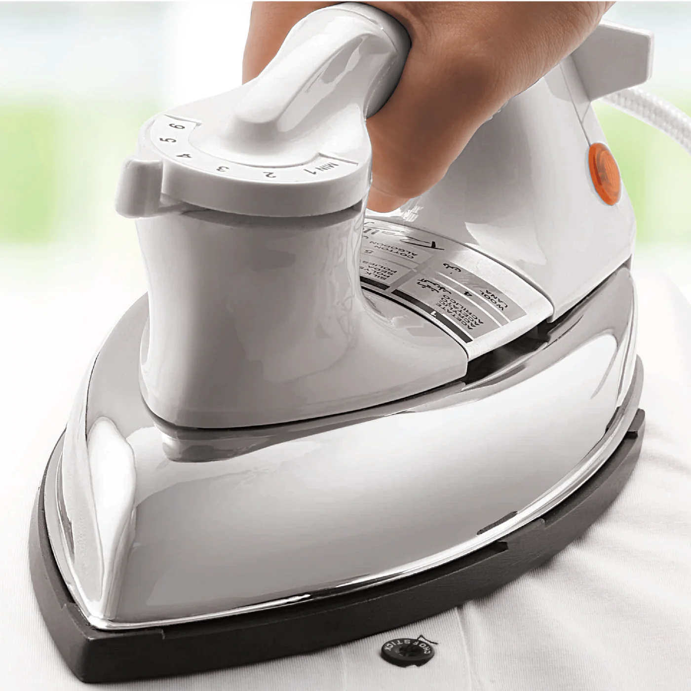 Rally Beetle 1000W Dry Iron Heavy Weight Plancha